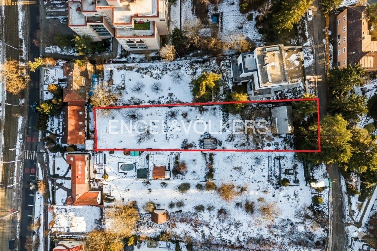 Prodej pozemek pro bydlení - Na dlážděnce, Praha