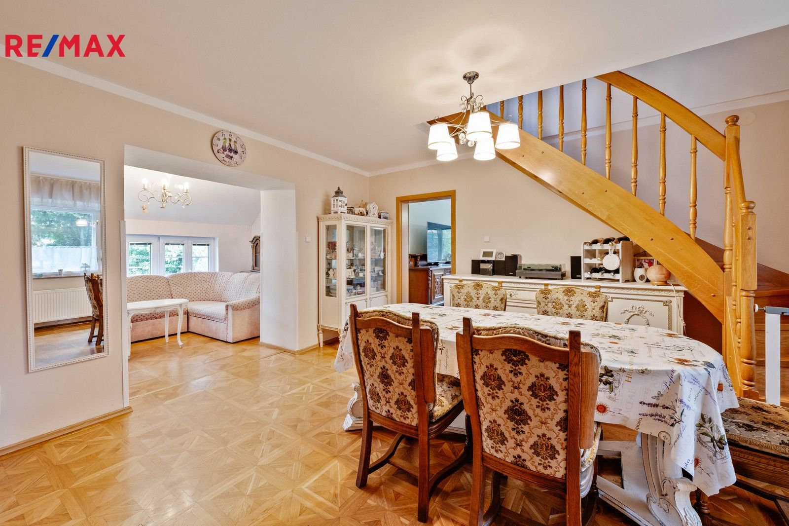 Prodej rodinný dům - Vysoká, Suchdol, 256 m²