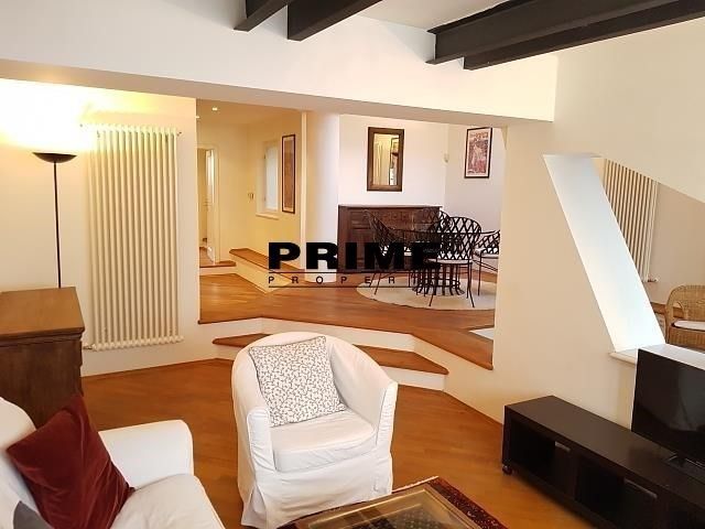 Pronájem byt 3+kk - Odborů, Praha, 126 m²