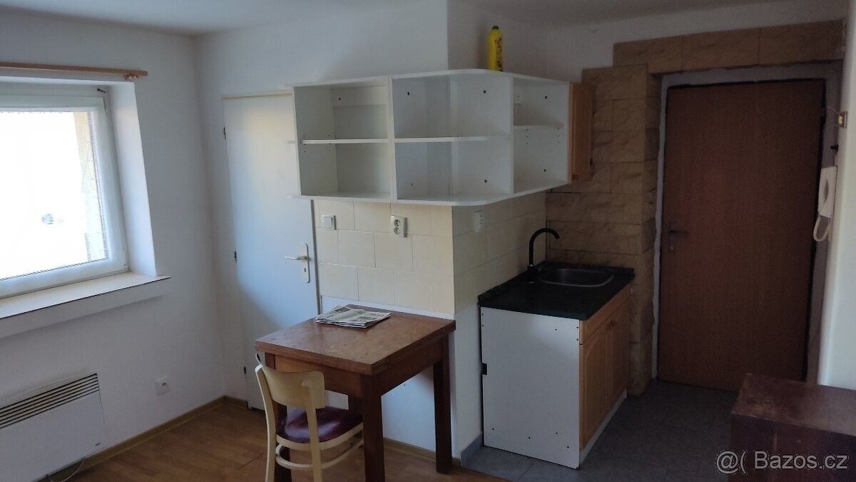 Pronájem byt - Turnov, 511 01