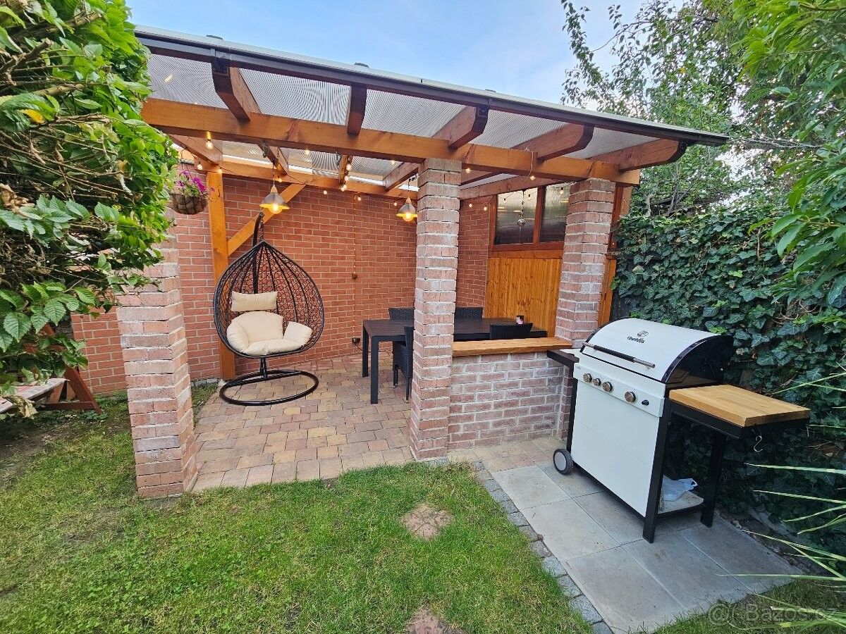 Rodinné domy, Hodonín, 695 01