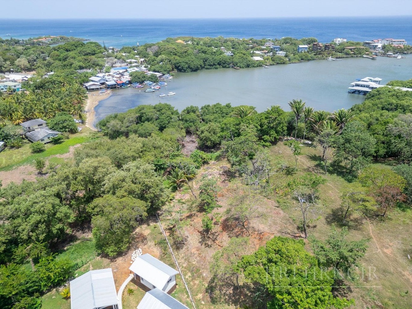Pozemky pro bydlení, Coxen Hole, Bay Islands, Honduras, Honduras - 1