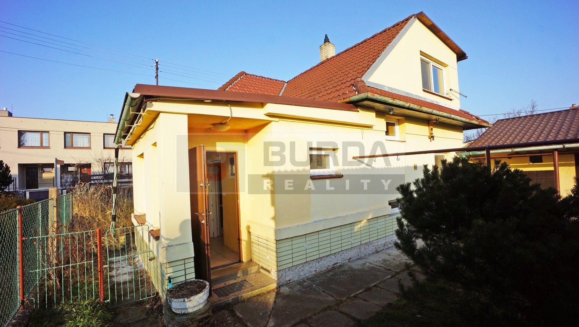 Pronájem rodinný dům - Neratovice, 246 m²