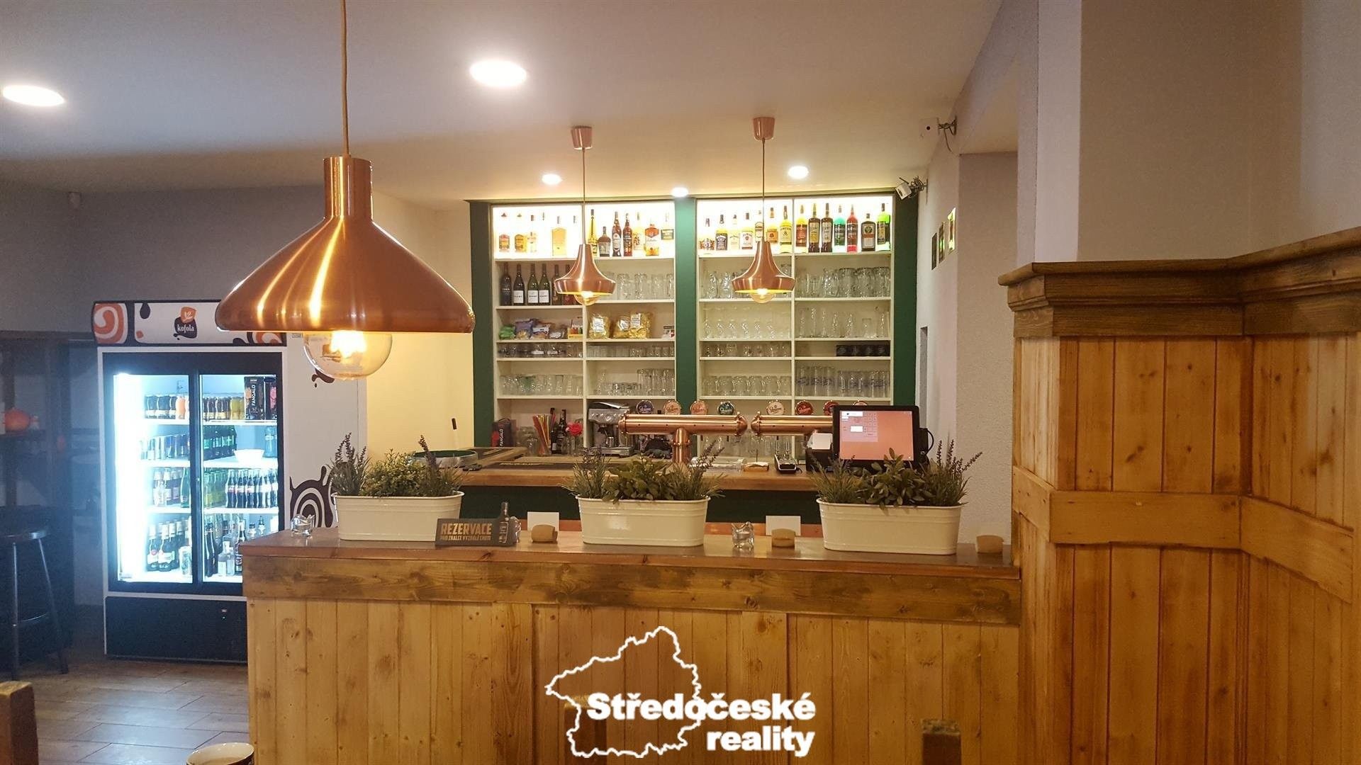 Restaurace, Jenečská, Praha, 630 m²