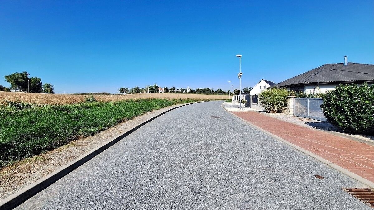 Pozemky pro bydlení, Hrušovany u Brna, 664 62