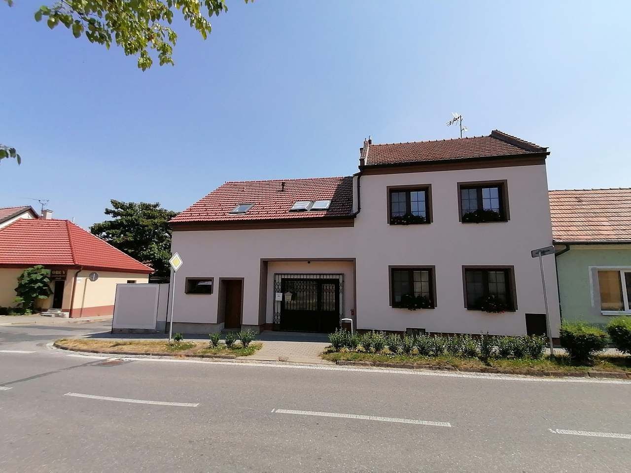 Chaty, Mikulov na Moravě, Jihomoravský kraj - 2