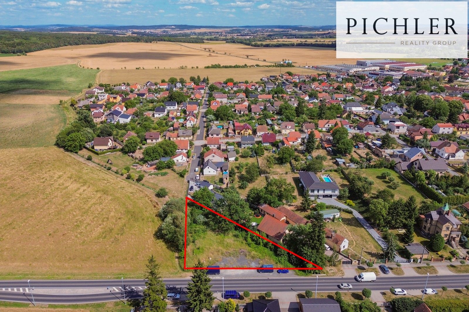 Pozemek pro bydlení, 1 422 m²