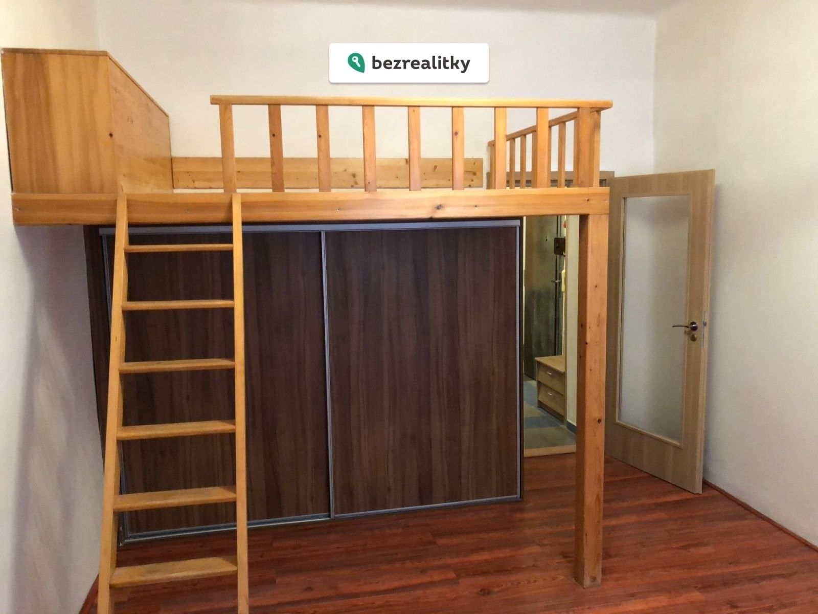 Prodej byt 1+kk - Vlastislavova, Praha, 27 m²