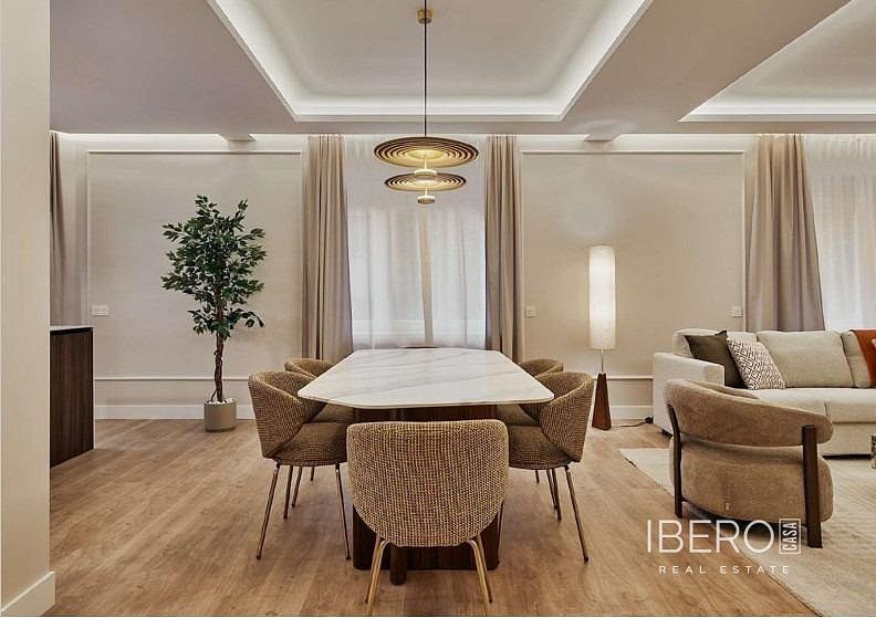 Prodej byt 4+kk - Madrid, Španělsko, 128 m² - 5