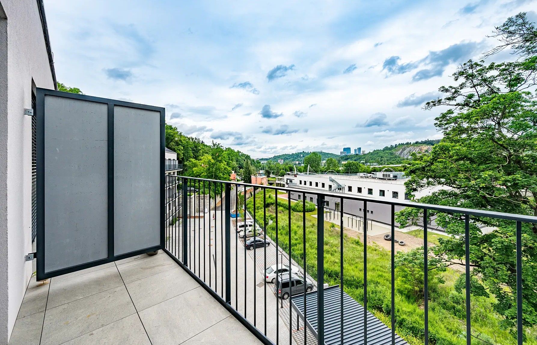 Pronájem byt 2+kk - Slivenecká, Praha, 42 m²