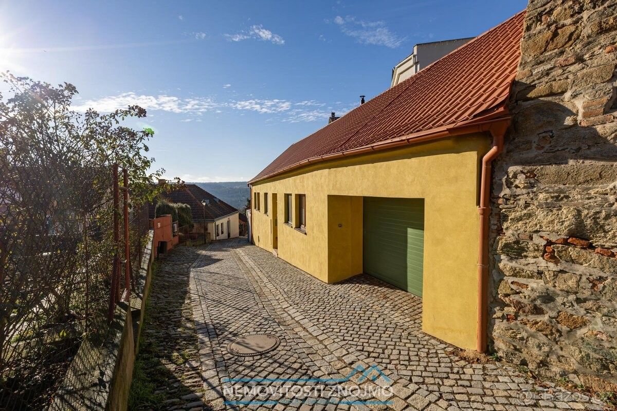 Rodinné domy, Znojmo, 669 02 - 2