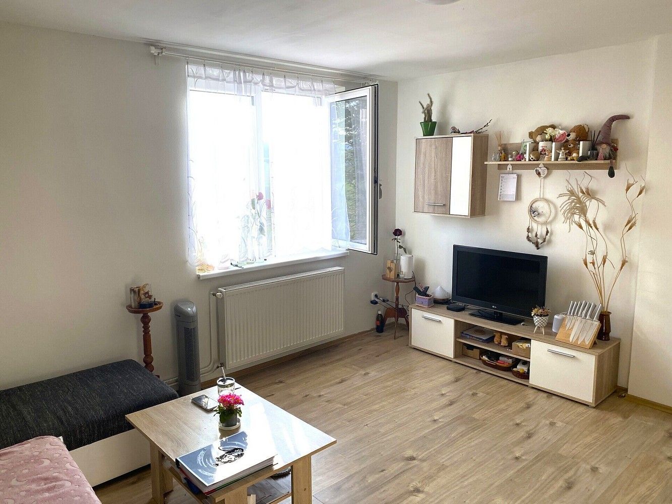 2+kk, Bzová, okres Beroun, Středočeský kraj, 42 m² - 1