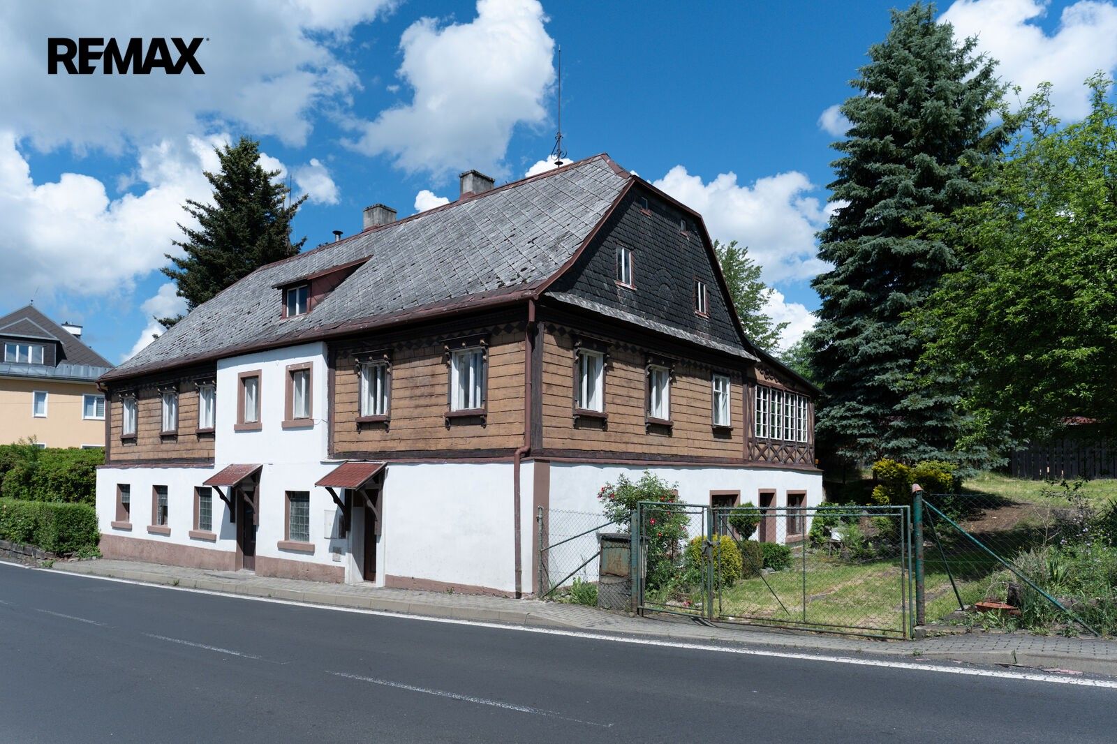 Rodinné domy, Chřibská, 500 m² - 1