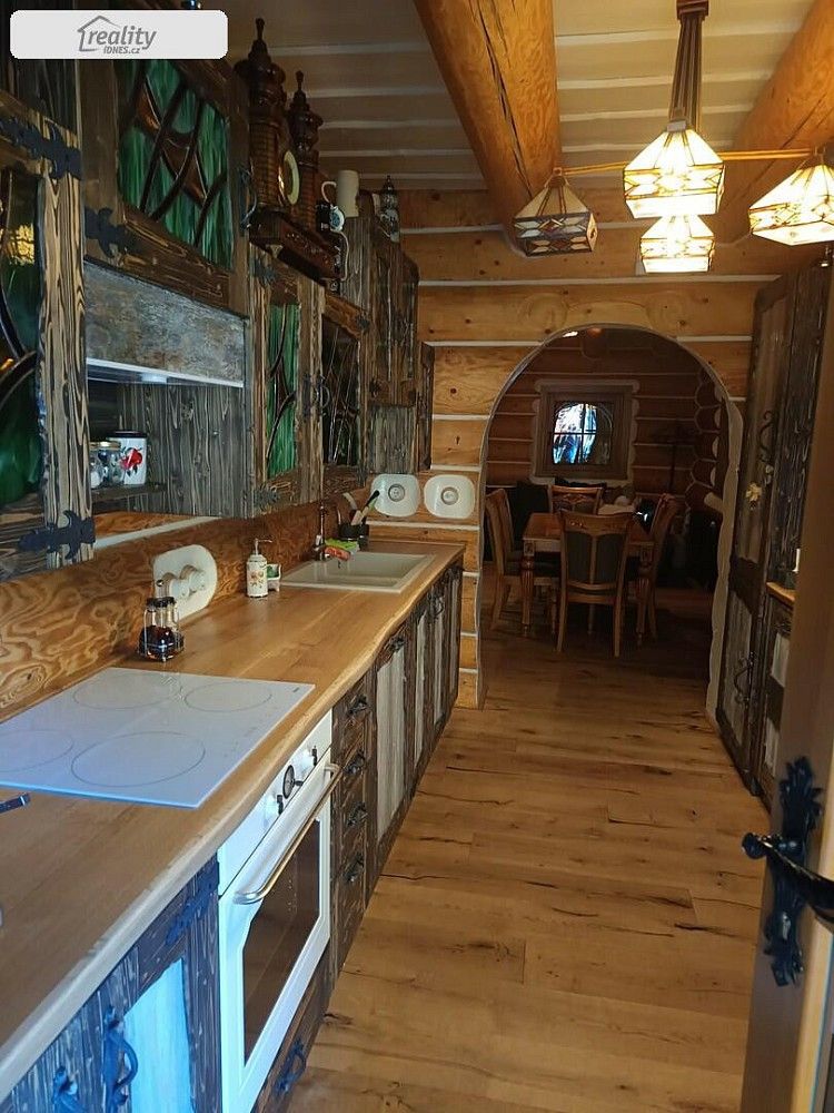 Rodinný dům · 210 m² · Pecka - Bělá u Pecky, okres Jičín, Královéhradecký kraj - 4