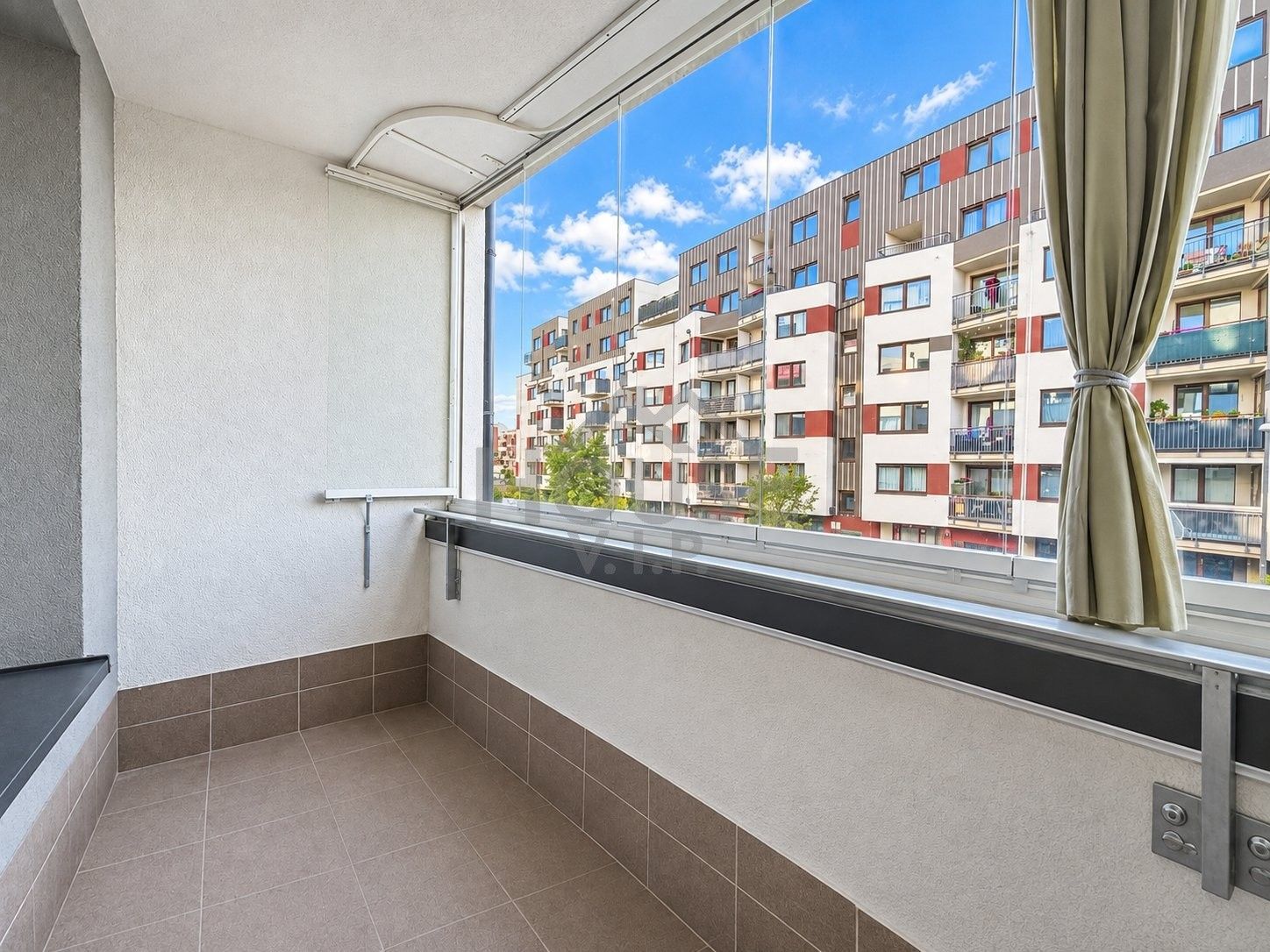 Byt 2+kk · 56 m² · Honzíkova, Praha Dolní Měcholupy - 3