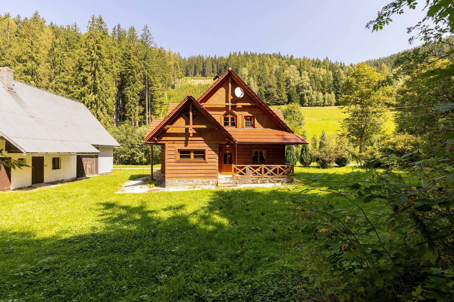 Ubytovací zařízení, Karolinka, okres Vsetín, Zlínský kraj, 155 m² - 1