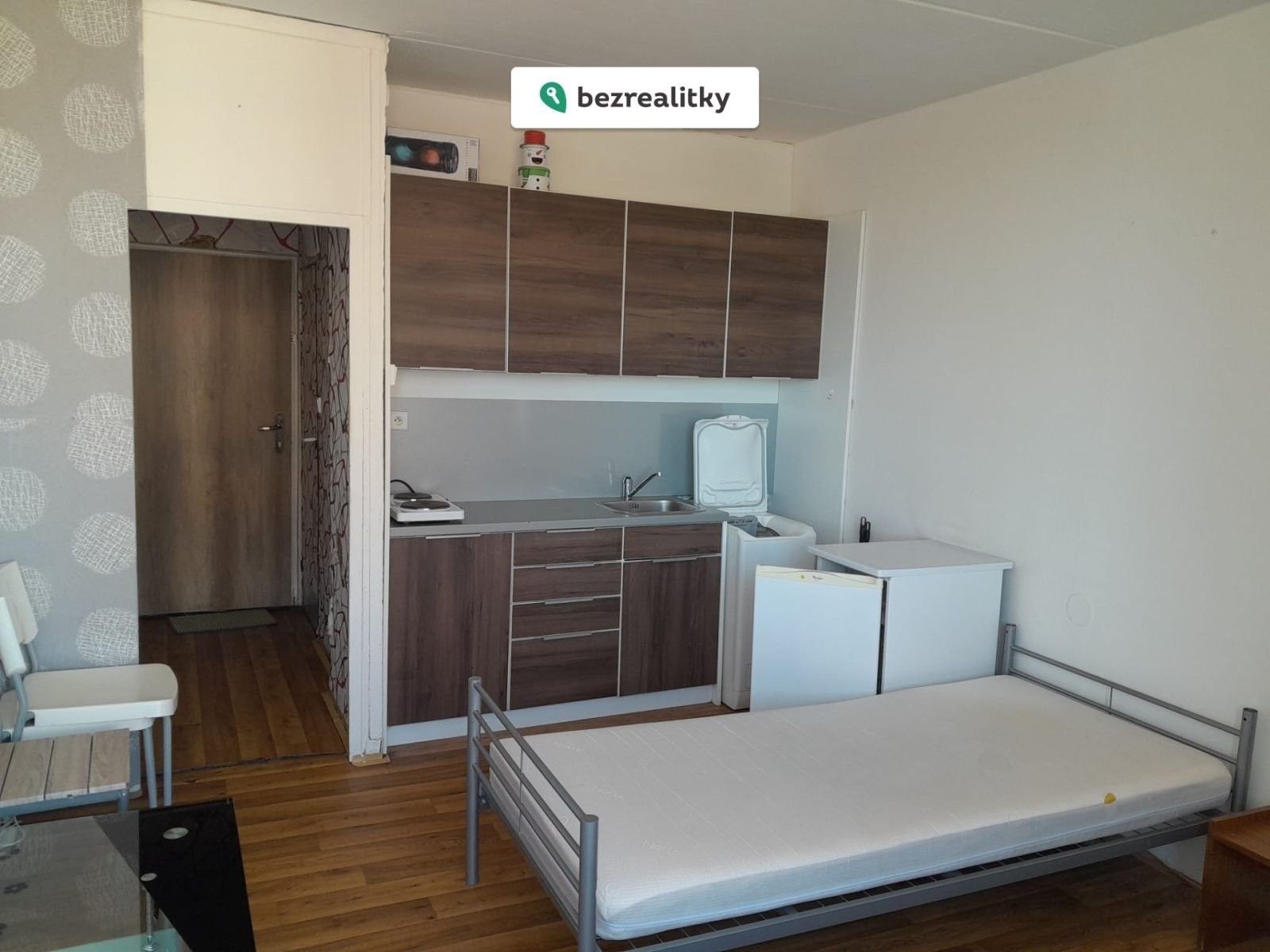 1+kk, M. G. Dobnera, Most, 21 m²