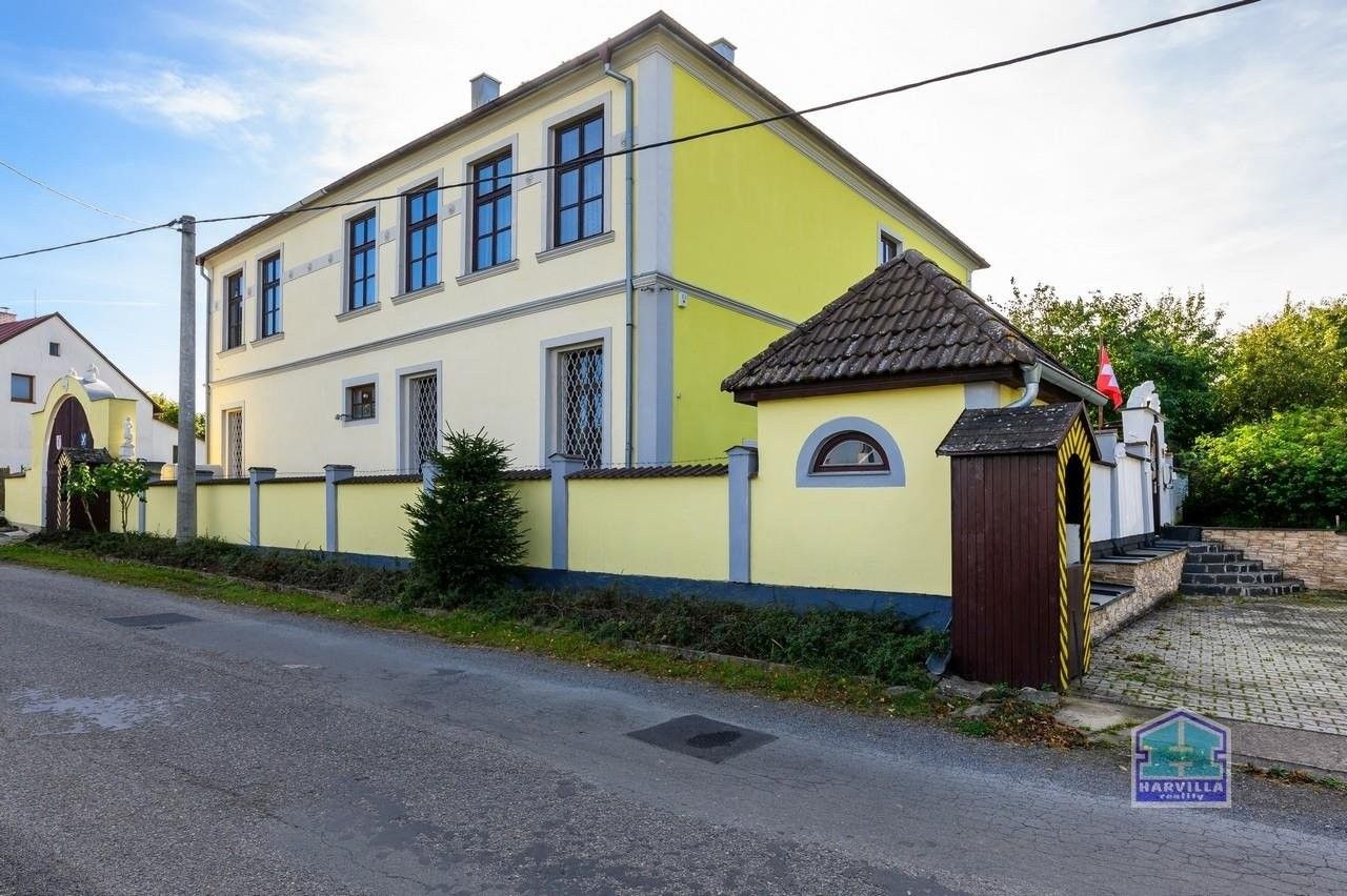 Prodej vila - Damnov, Bor, 310 m²