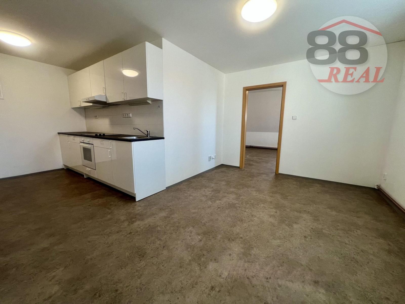 Byt 2+kk · 51 m² · Nádražní, Klášterec nad Ohří - 3