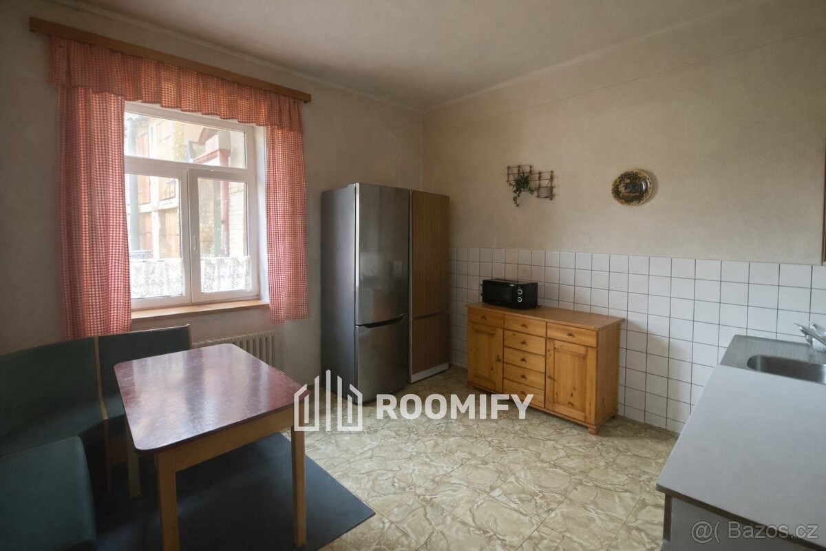 Dům – Roudnice nad Labem, Podlusky – pohled 4