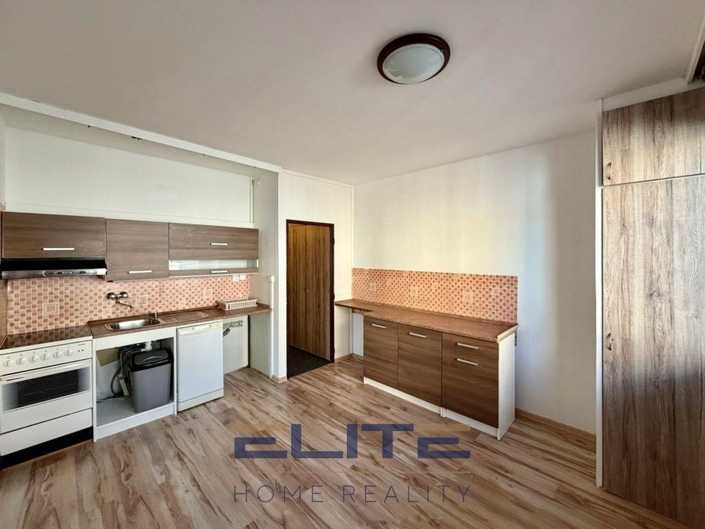 Pronájem byt 2+kk - Liberecká 3519, Jablonec nad Nisou, 45 m² - 5