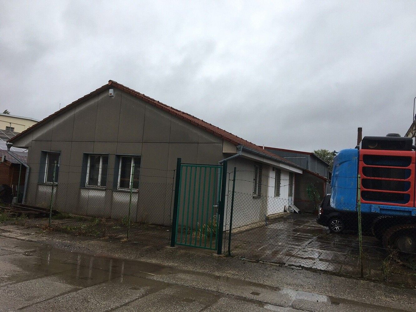 Pronájem sklad - K Třebonicům, Praha 5 - Řeporyje, 1 850 m² - 2