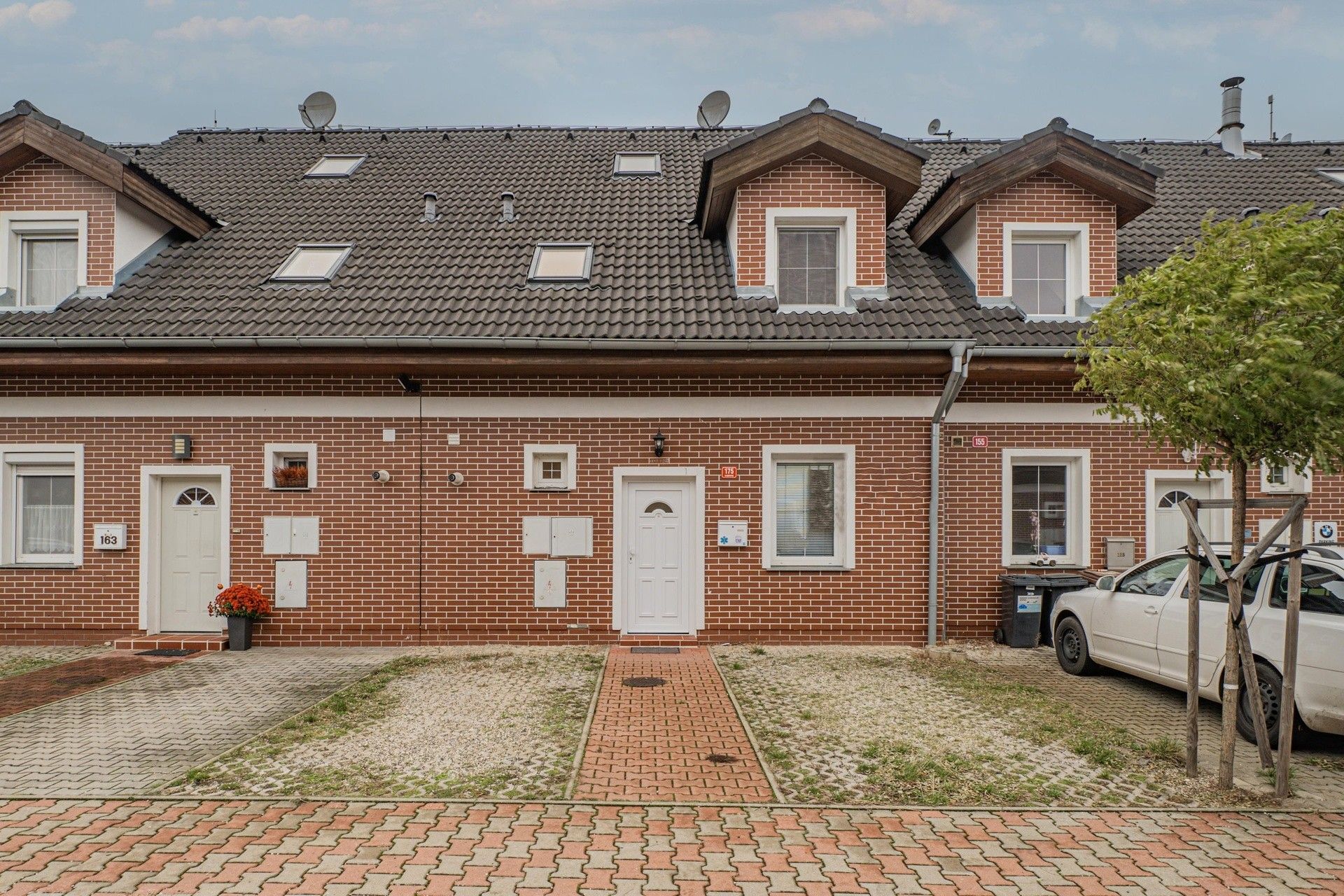 Prodej dům - Habrová, Lešany, Nelahozeves, 158 m²