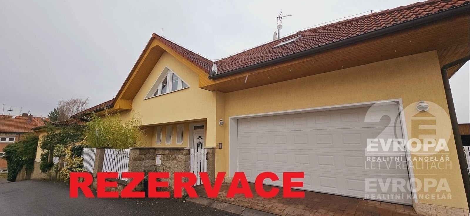 Prodej rodinný dům - Zborovská, Kolín, 310 m²