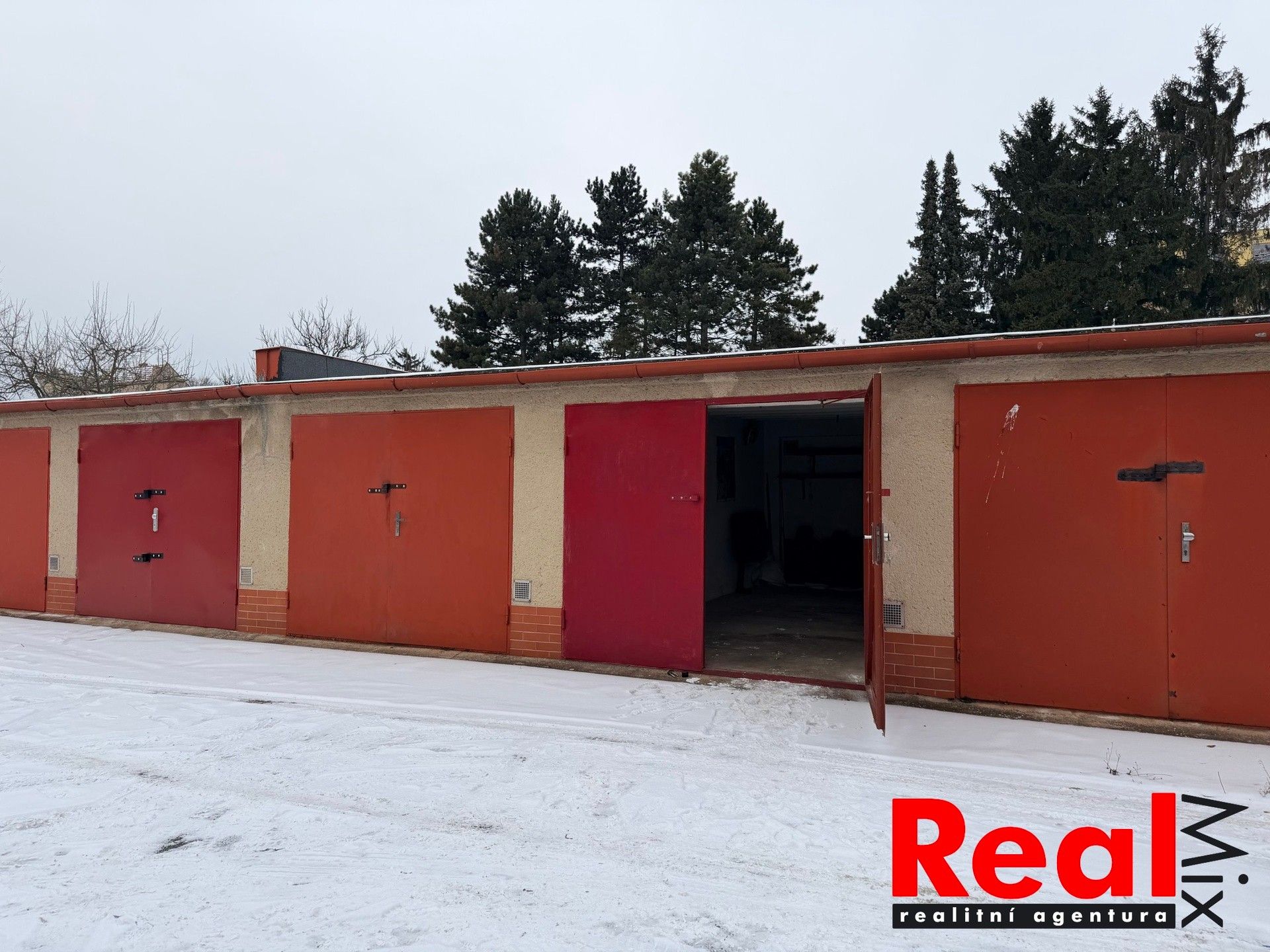 Garáže, Heydukova, Brno, 17 m²