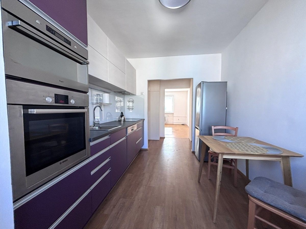 Byt 3+1 · 73 m² · Školní, Plzeň - 3