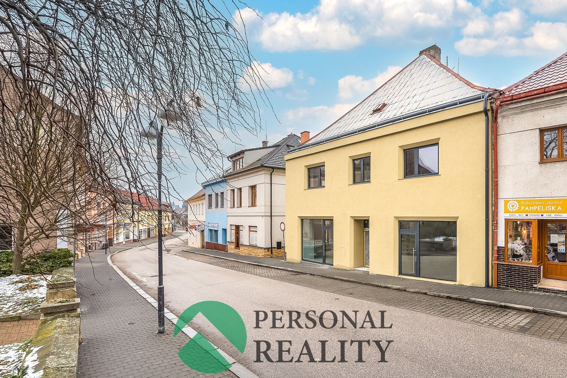 Kanceláře, Hradecká, Přelouč, 125 m²