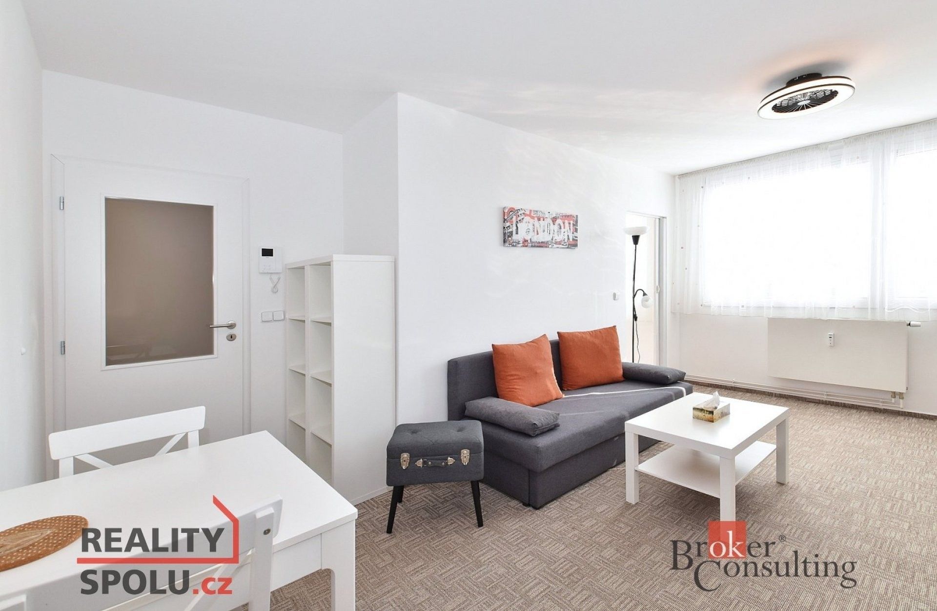 Pronájem byt 2+kk - Poznaňská, Praha, 43 m²