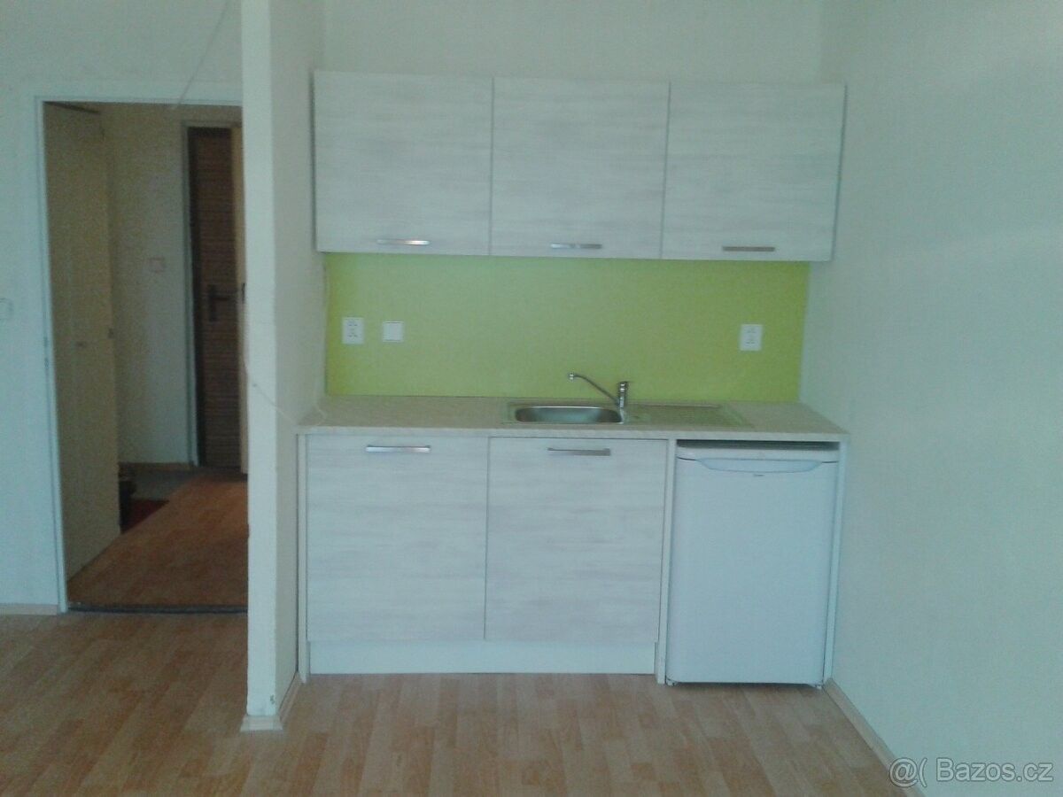 Byty, Ostrava, 700 30