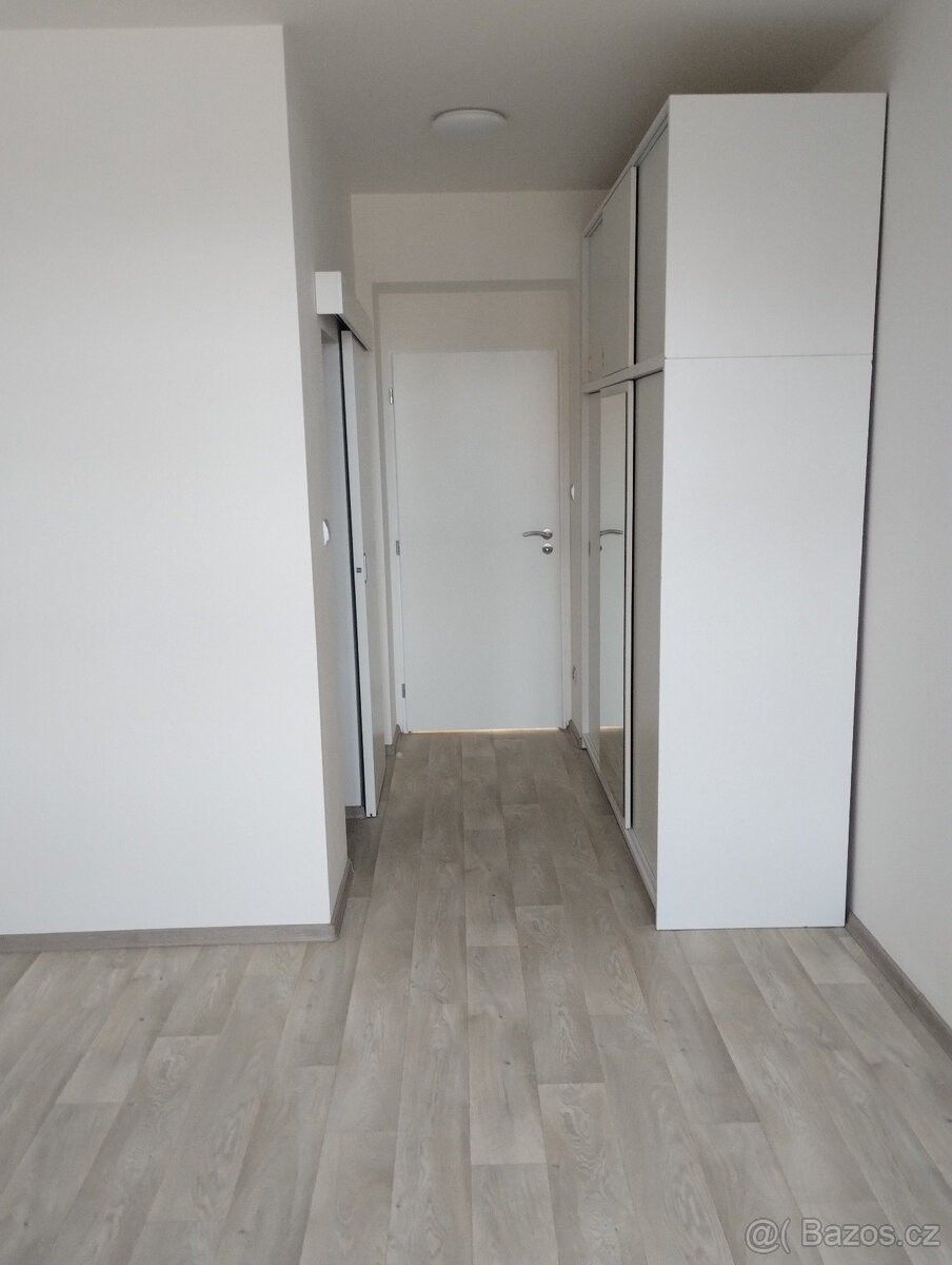 Pronájem byt - Boršov nad Vltavou, 370 01