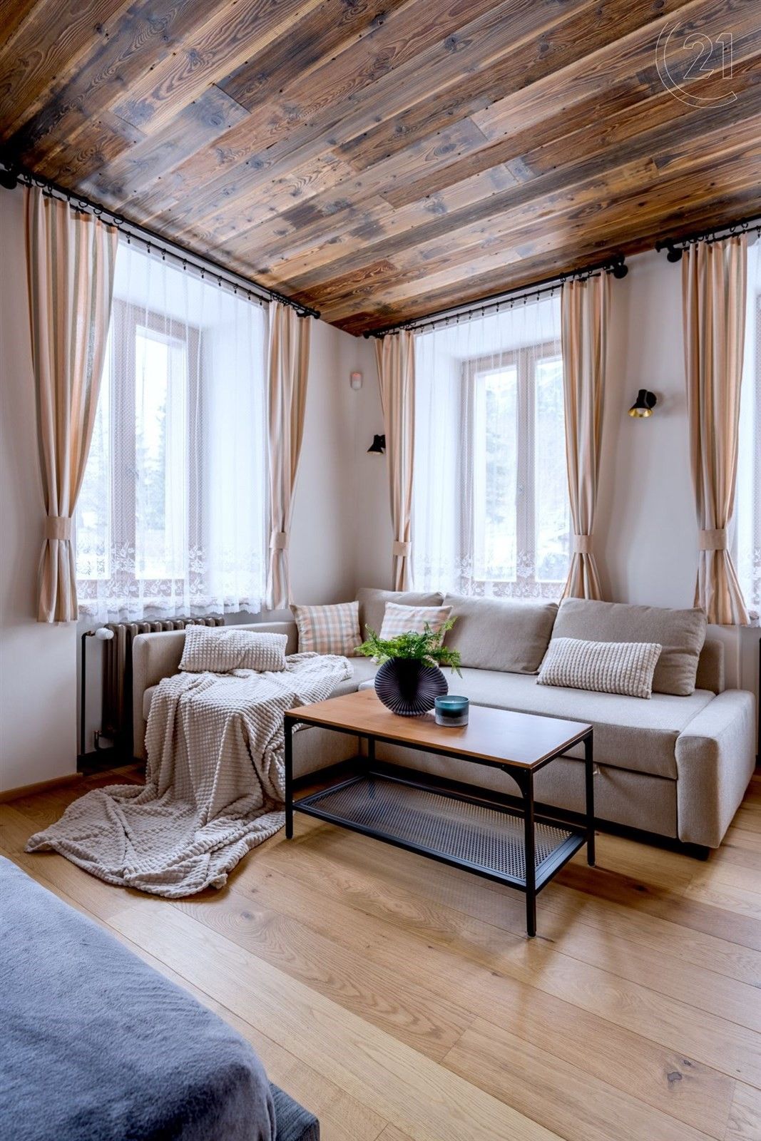 Pronájem komerční - Bedřichov, 31 m²