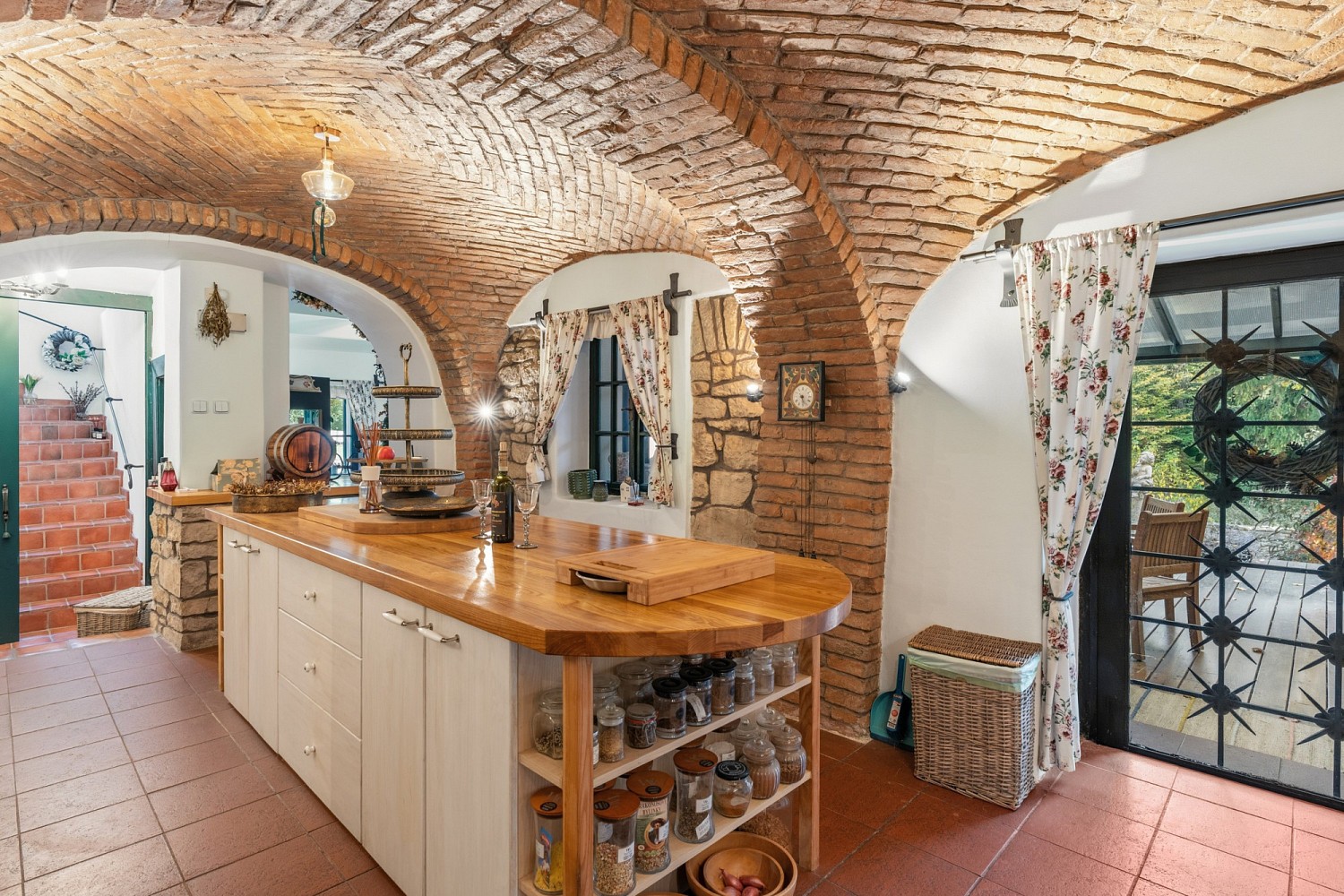 Prodej rodinný dům - Na samotě, Kladno - Švermov, 283 m² - 5