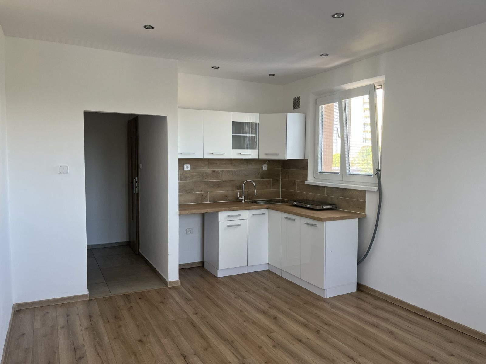1+kk, Frýdlantská, Frýdek-Místek - Místek, Moravskoslezský kraj, 27 m²