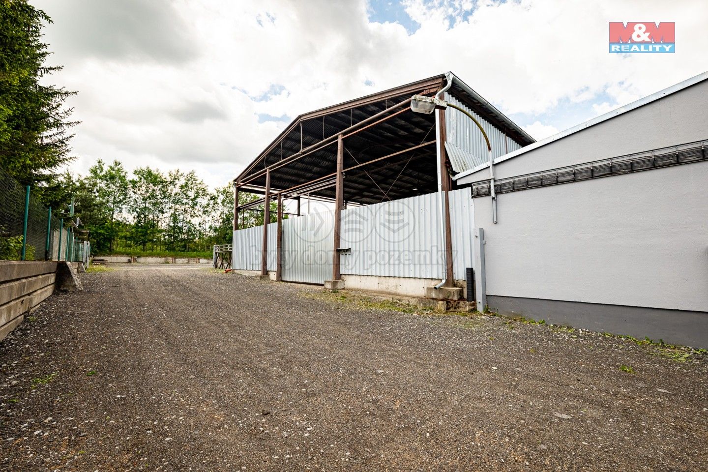 Sklad, Veselí nad Lužnicí – další