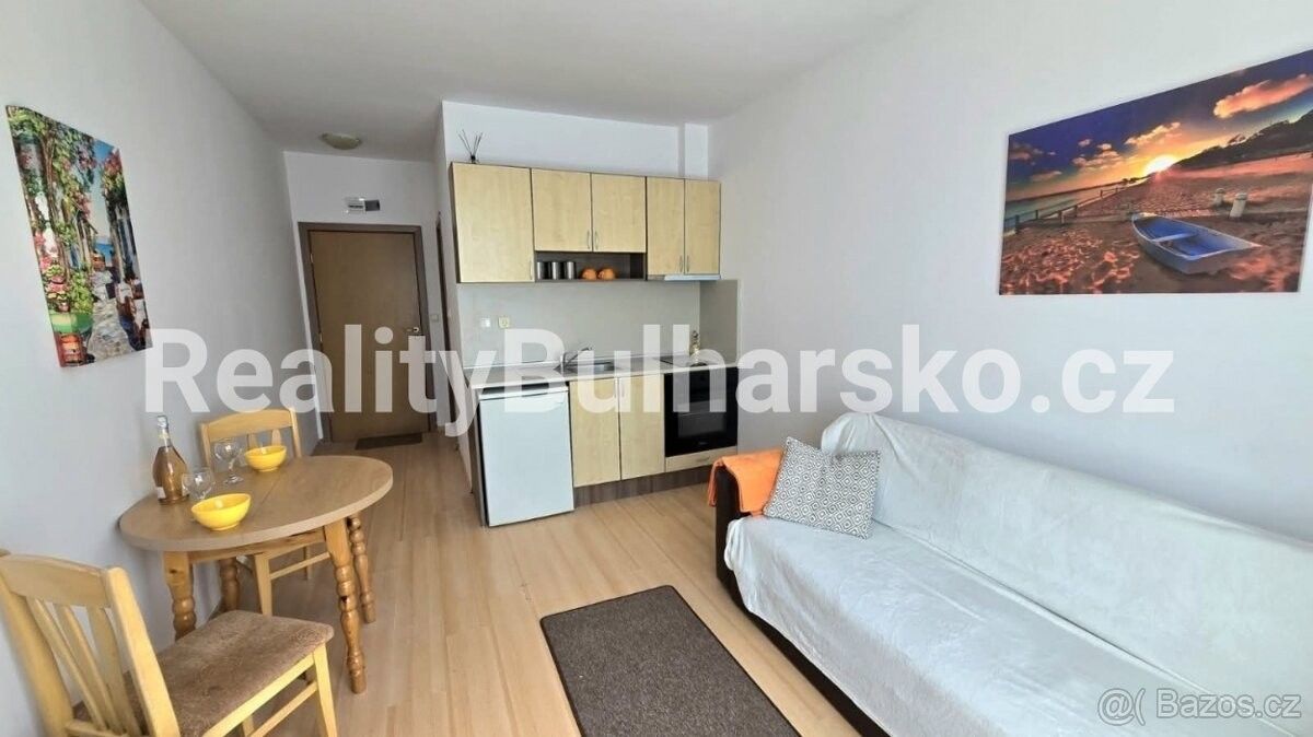 Byty, 987 66, Zahraničí - 2