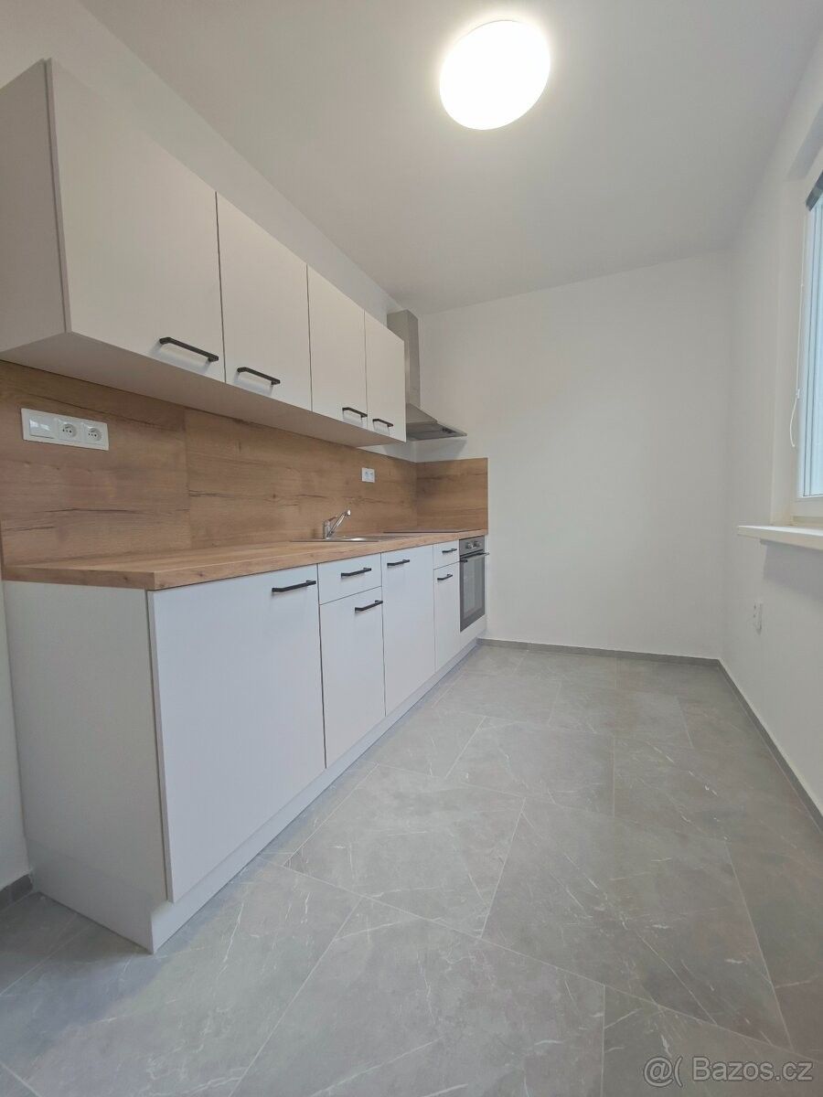 Byty, Vsetín, 755 01