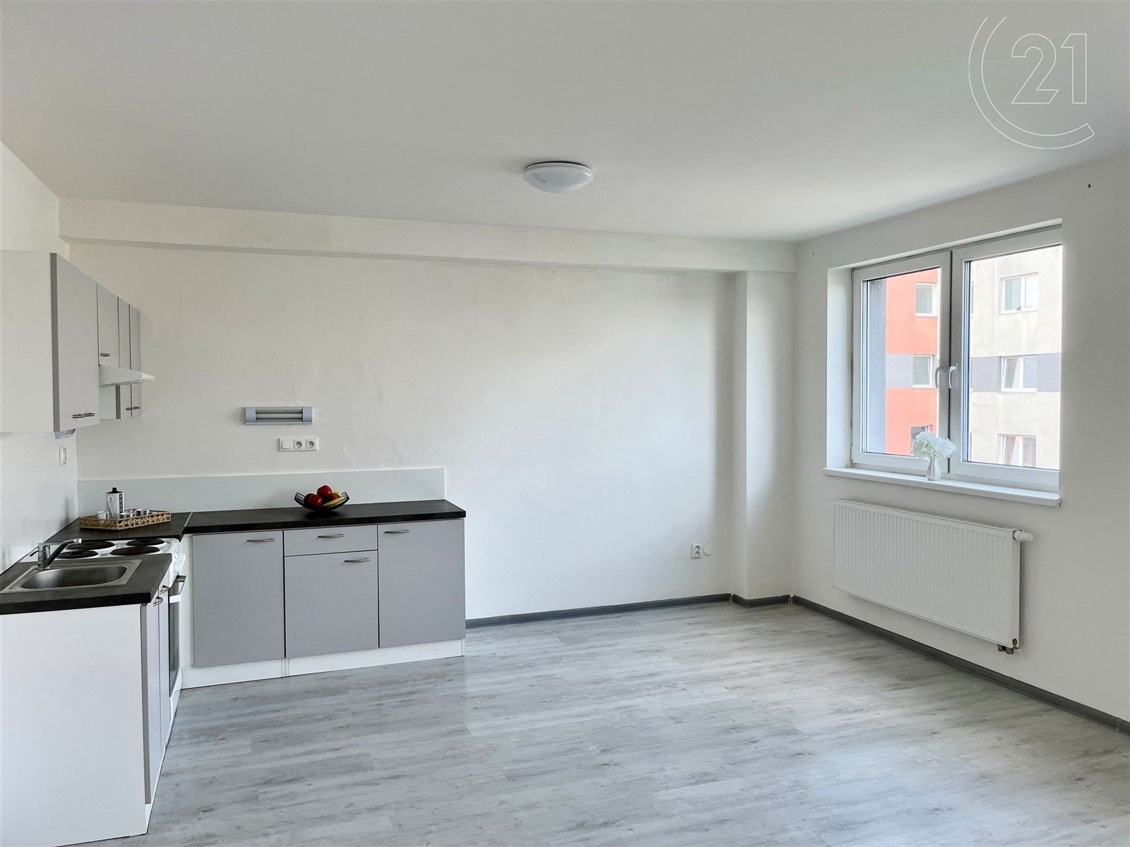 Pronájem byt 1+kk - Bořenovská, Holešov, 36 m²