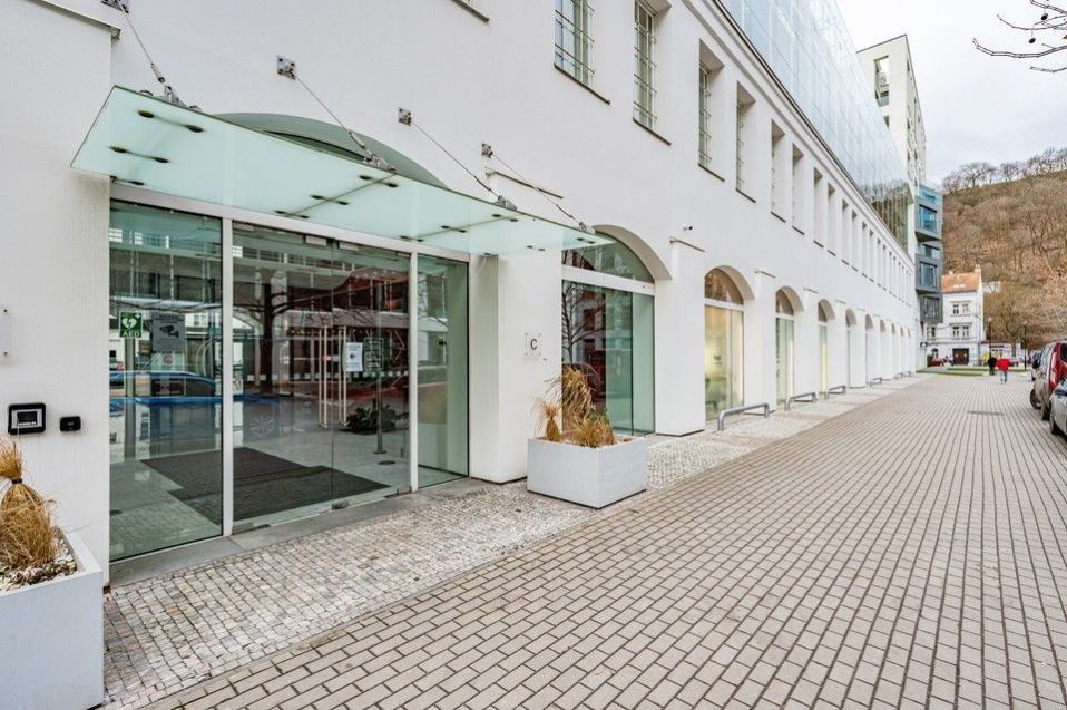 Kancelář · 489 m² · Křižíkova, Praha - 3