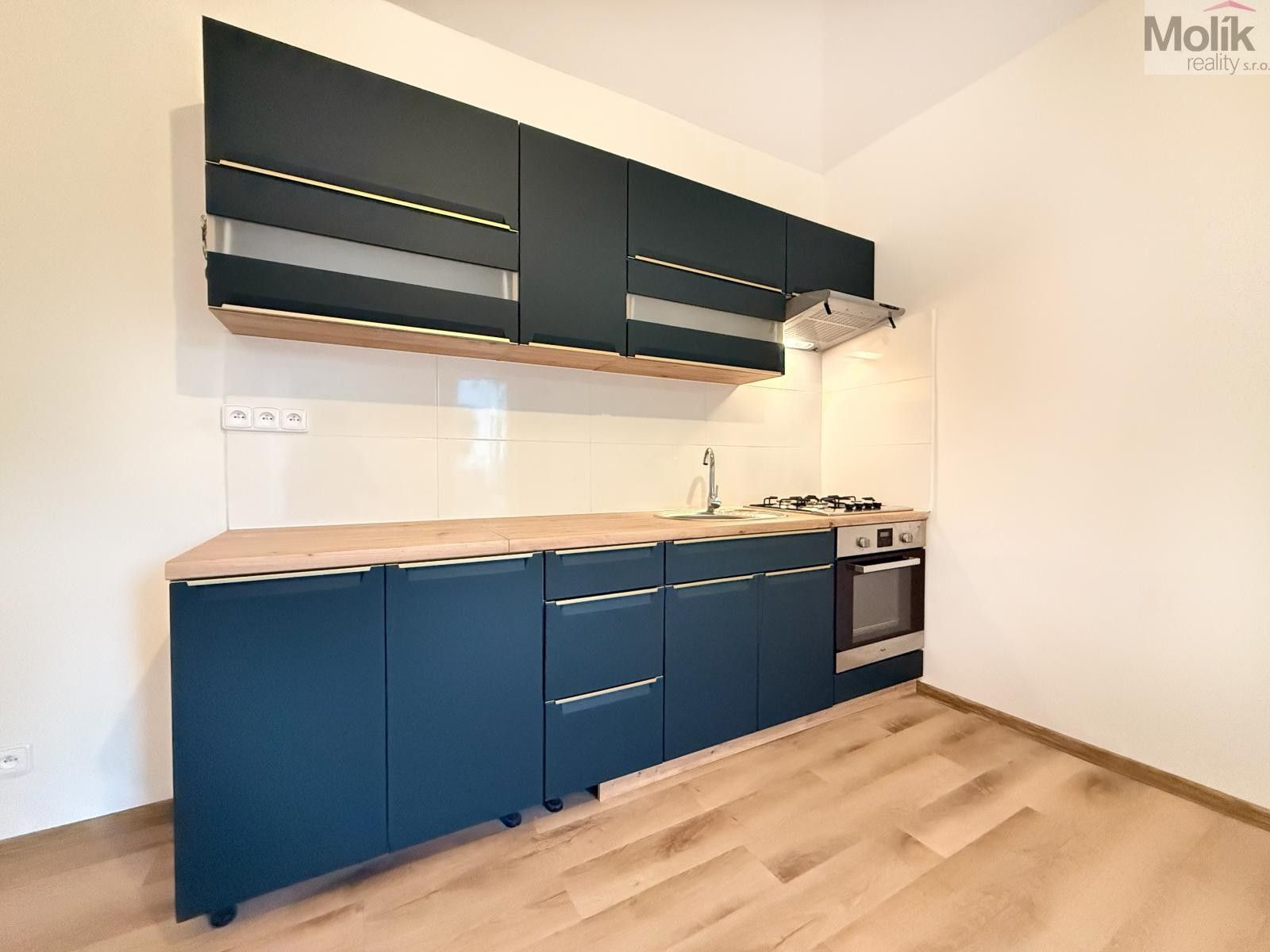 Pronájem byt 2+kk - Kubátova, Háj u Duchcova, 54 m²