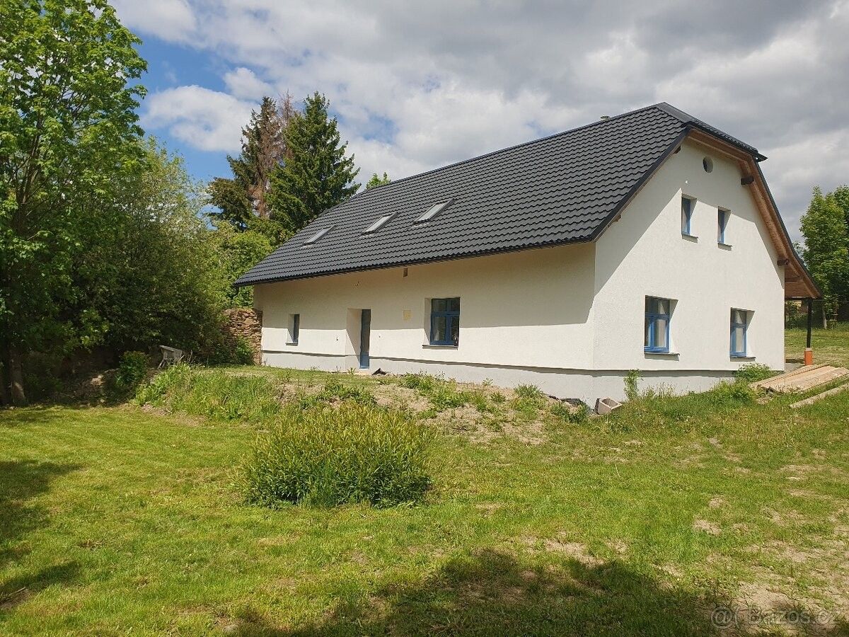 Chaty, Oskava, 788 01, 1 007 m²