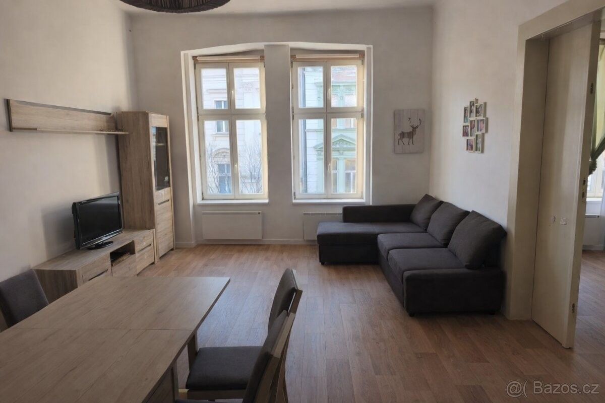 Pronájem byt - Hradec Králové, 500 12