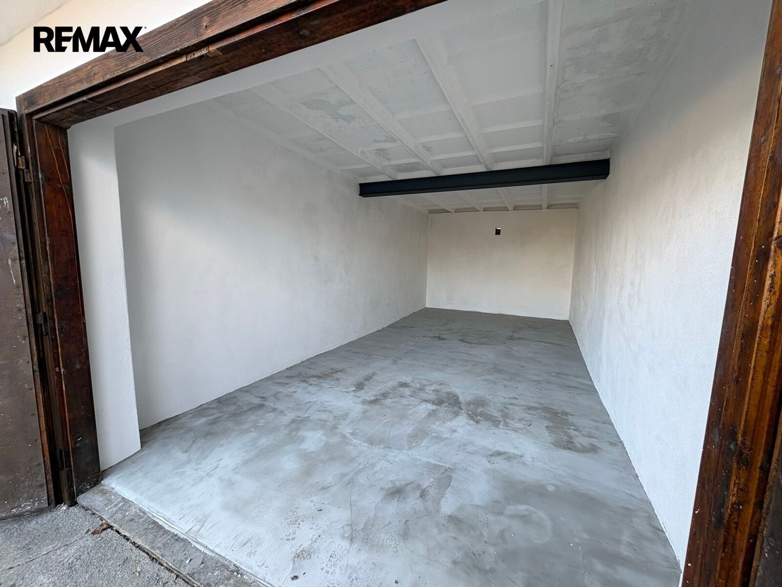 Garáže, Vimperk, 21 m² - 2