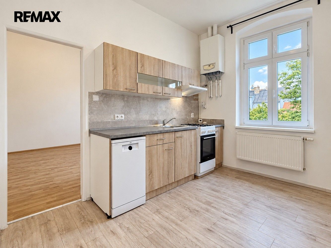 2+1, Plzeň - Jižní Předměstí, okres Plzeň-město, Plzeňský kraj, 55 m² - 1