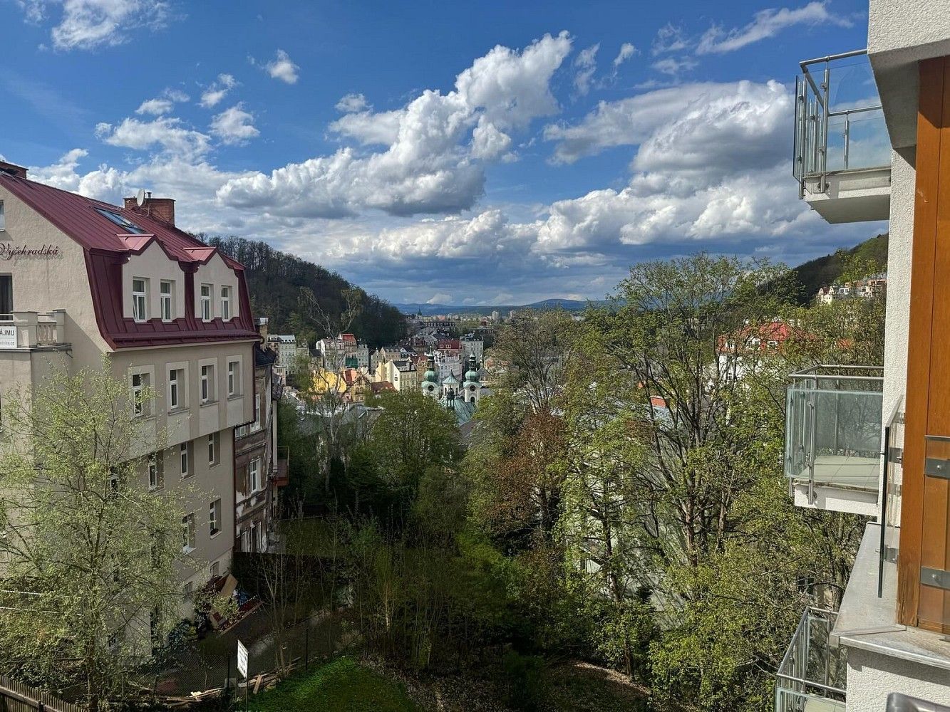 Byt 2+kk · 88 m² · Karlovy Vary, Karlovarský kraj - 4