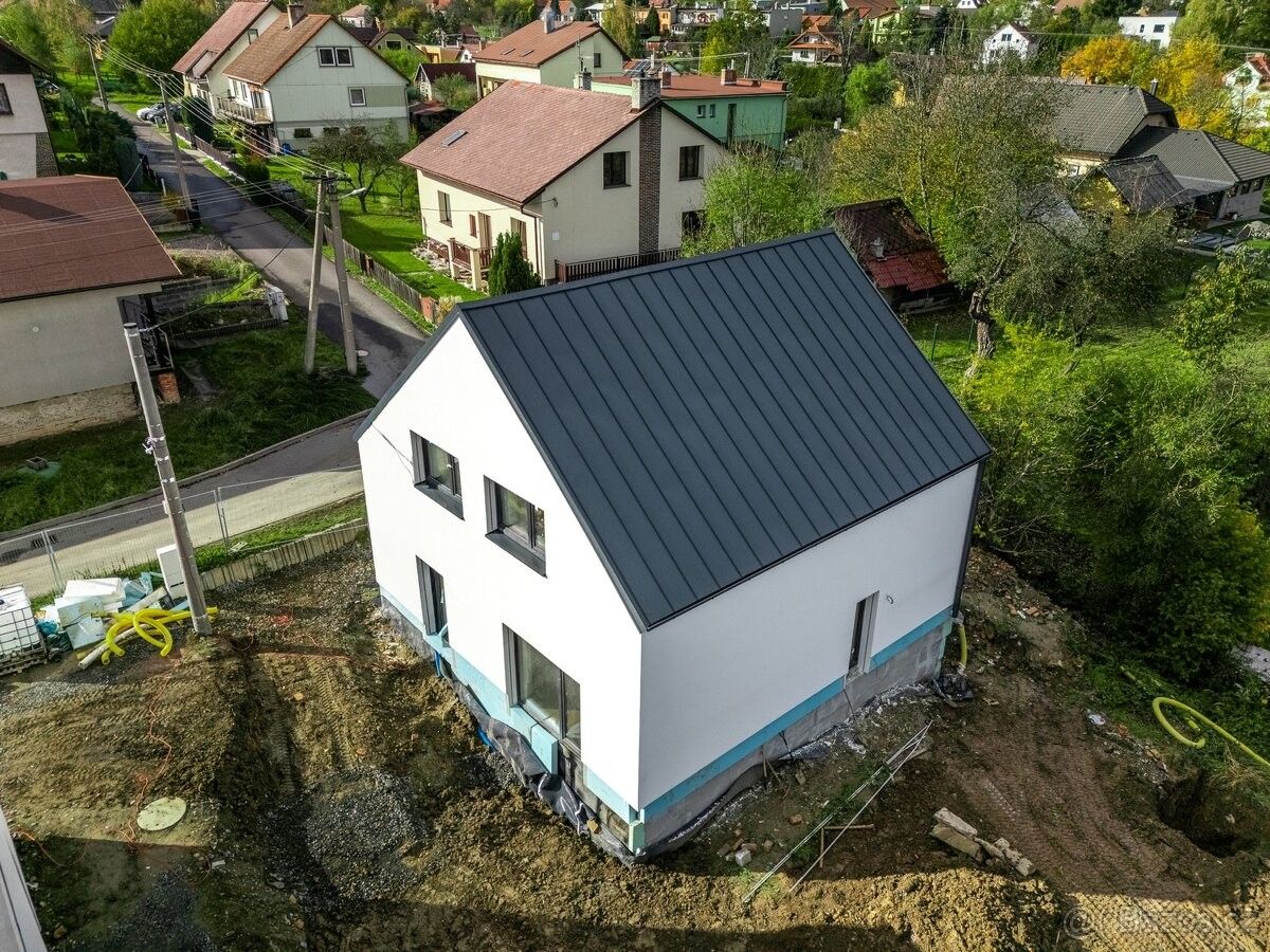 Prodej rodinný dům - Staříč, 739 43