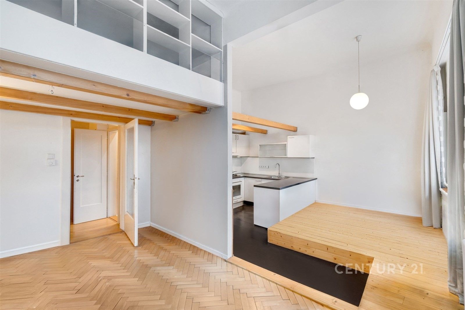 2+kk, Sportovní 823, Praha Vršovice, 65 m² - 1